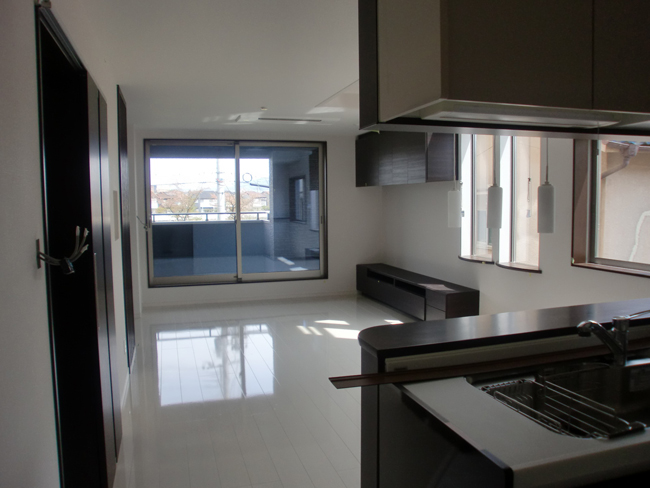 交野市　建替え工事（リビング）